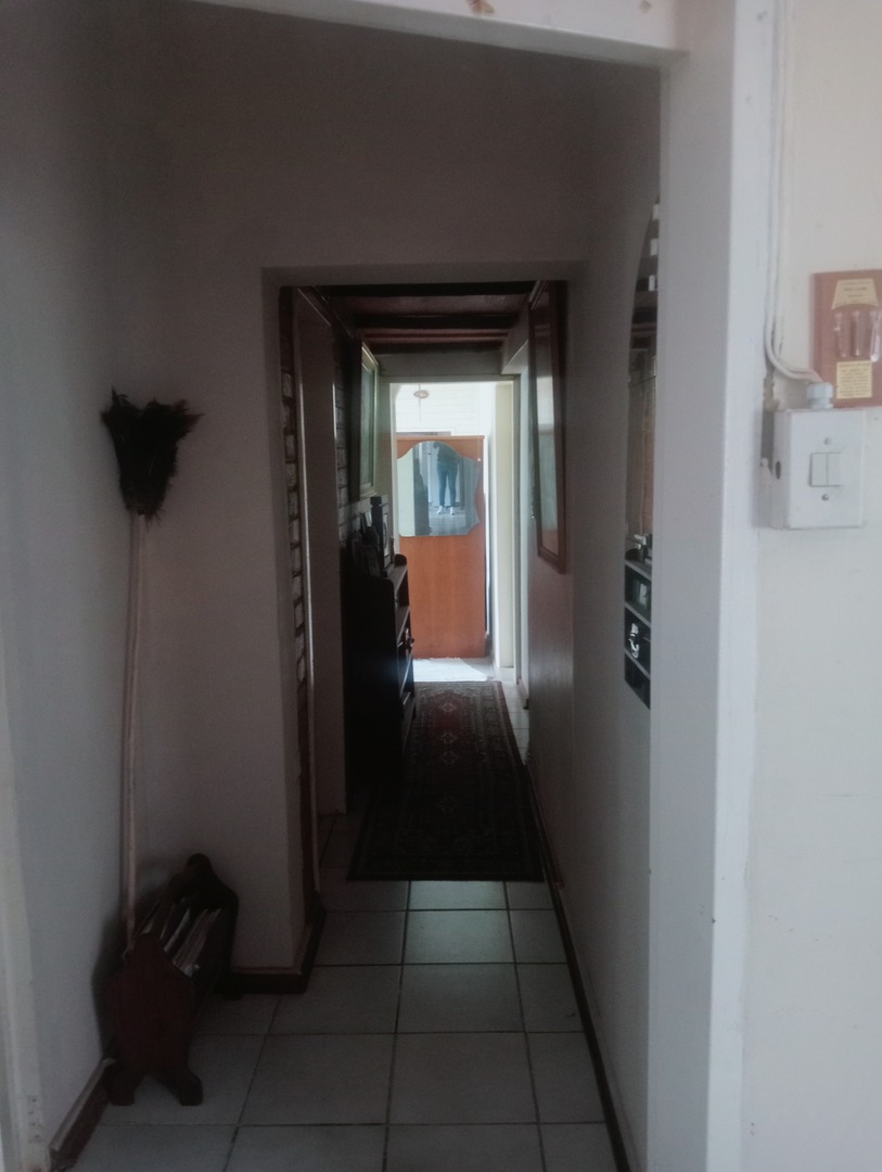 4 Bedroom Property for Sale in Petrusburg Free State